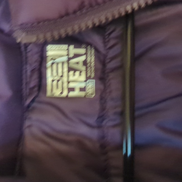 Women's Purple Puffer Vest - Picture 2 of 4